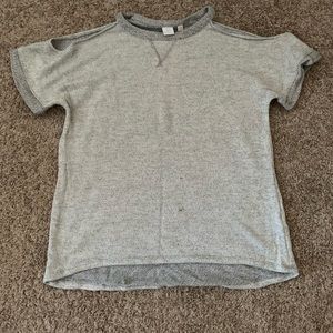 Short sleeve sweater